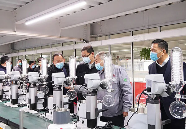 歡迎聯(lián)合國工業(yè)發(fā)展組織代表團來我公司考察